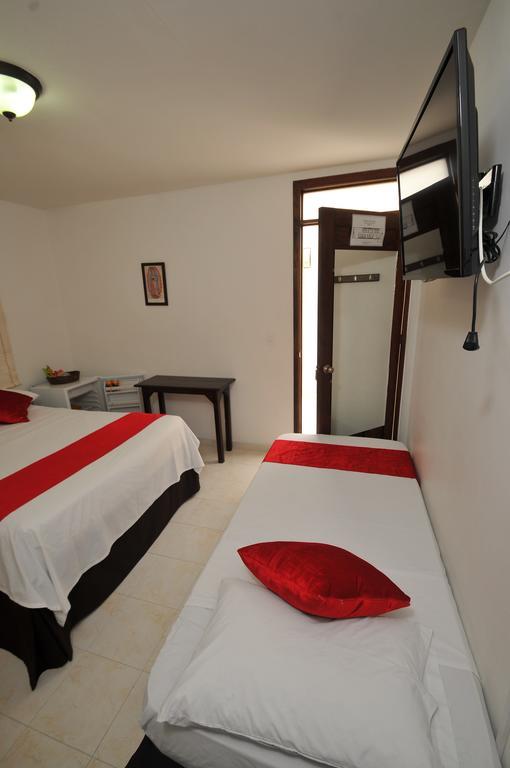 Hotel San Julian Buga Exterior photo