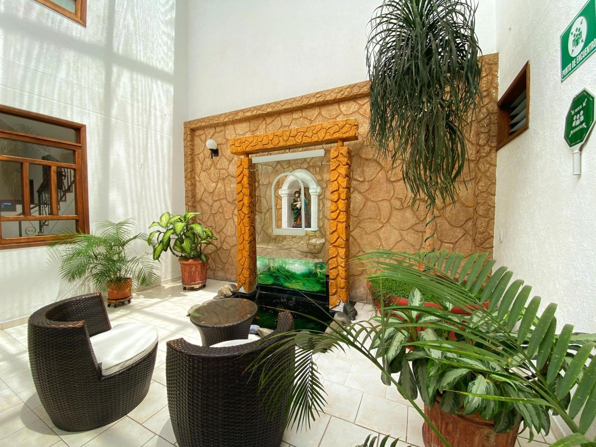 Hotel San Julian Buga Exterior photo