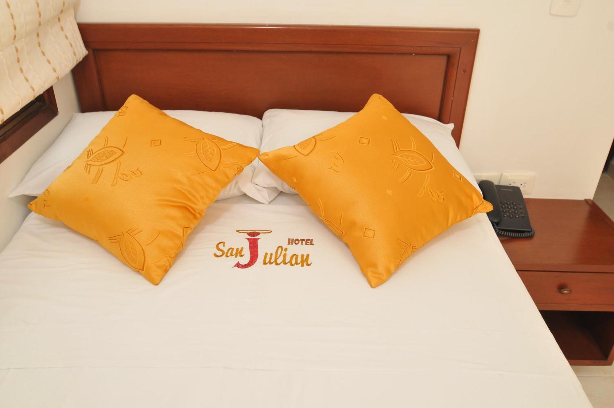 Hotel San Julian Buga Room photo