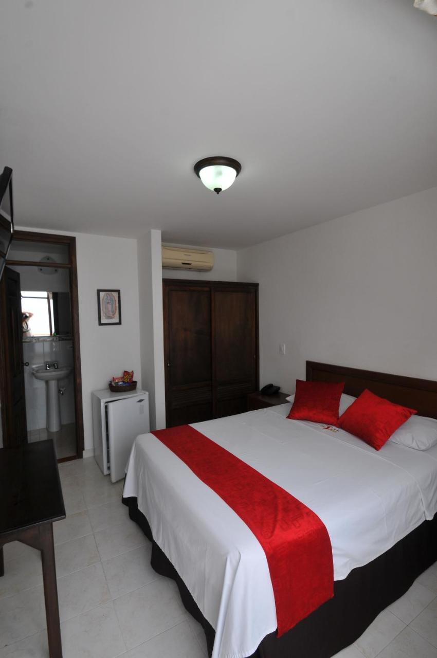 Hotel San Julian Buga Exterior photo